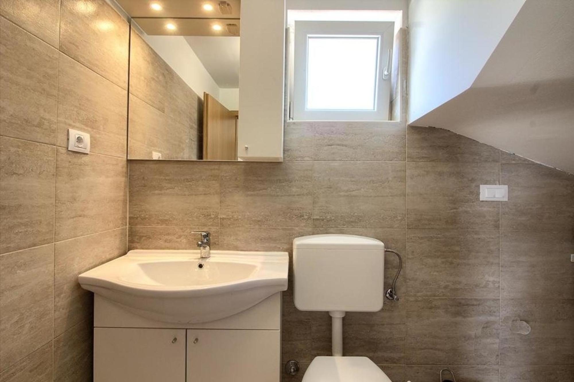 Vikendica Mit Privatpool Fuer 10 Personen Ca 150 Qm In Medulin, Istrien Suedkueste Von Istrien