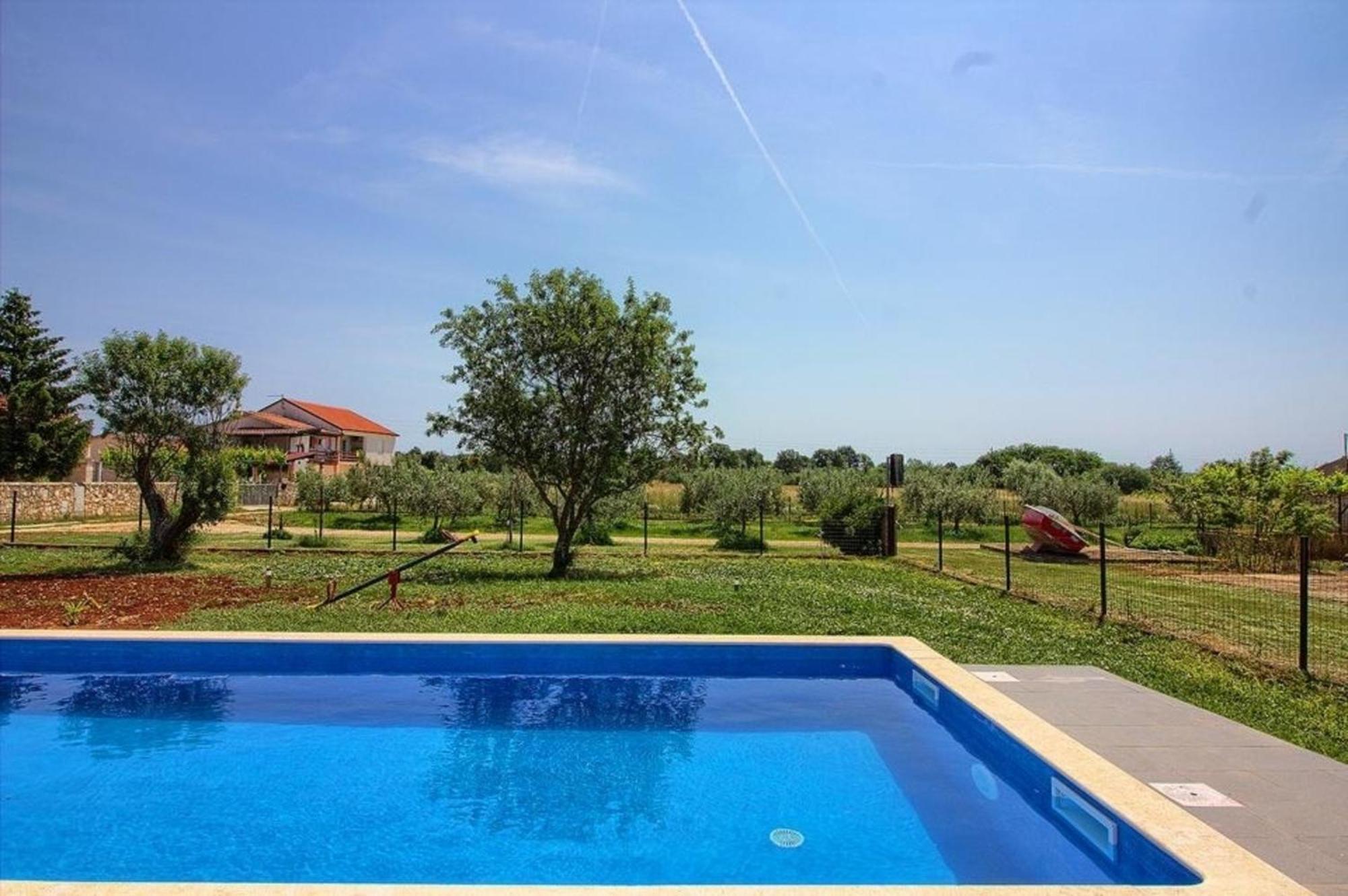 Vikendica Mit Privatpool Fuer 10 Personen Ca 150 Qm In Medulin, Istrien Suedkueste Von Istrien