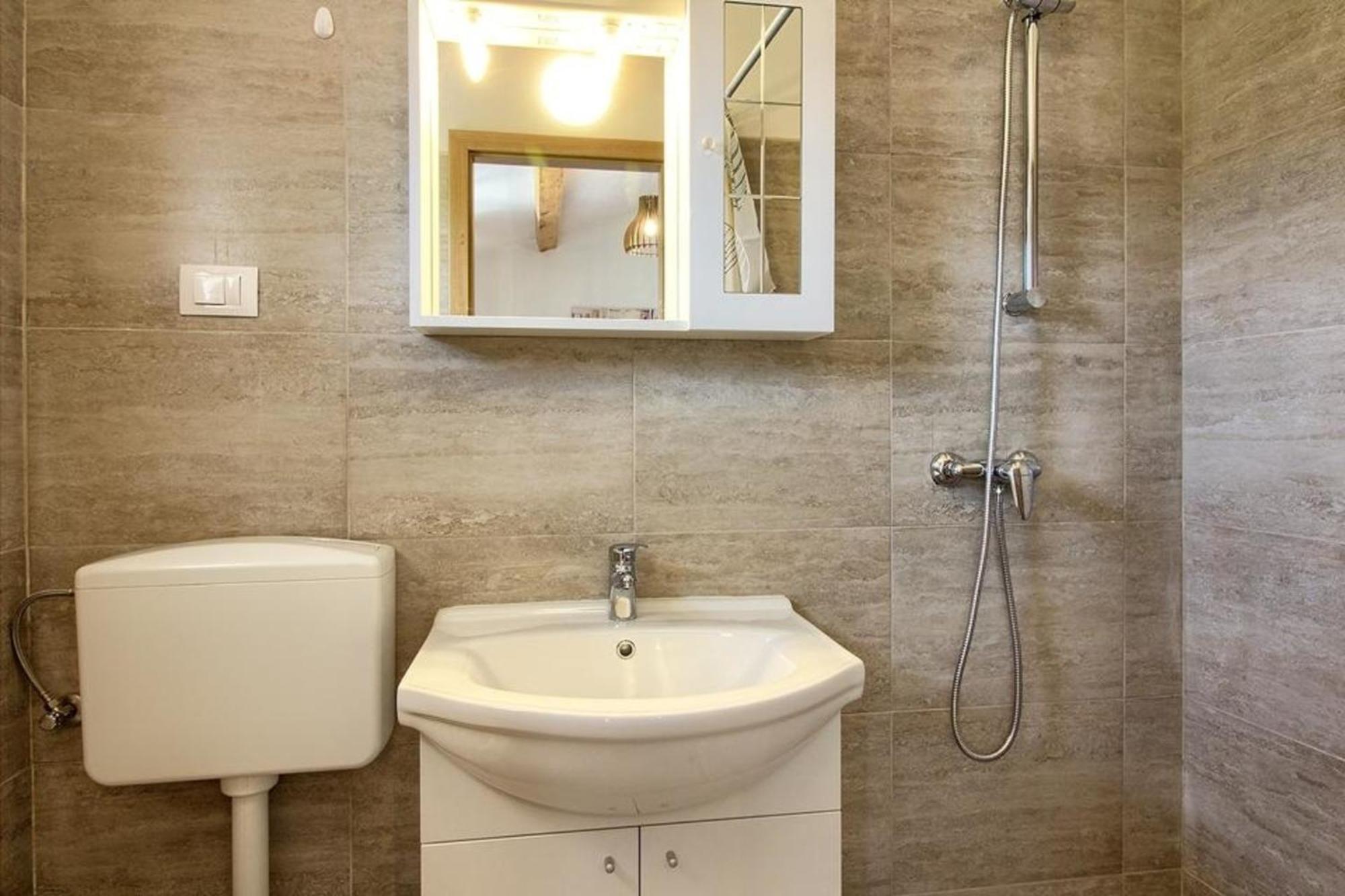 Casa vacanze Mit Privatpool Fuer 10 Personen Ca 150 Qm In Medulin, Istrien Suedkueste Von Istrien