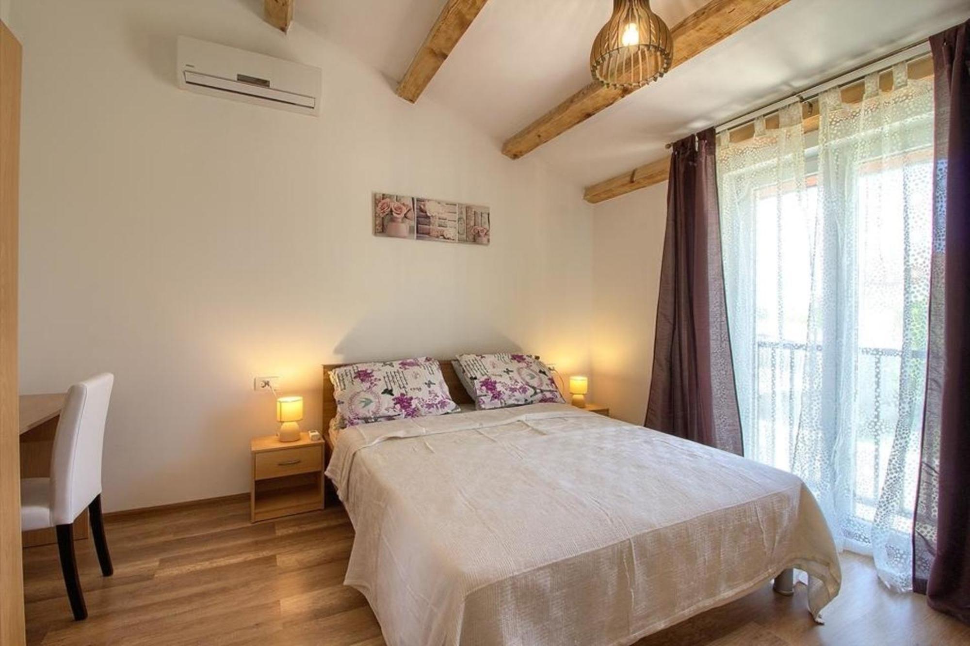 Casa vacanze Mit Privatpool Fuer 10 Personen Ca 150 Qm In Medulin, Istrien Suedkueste Von Istrien Pola